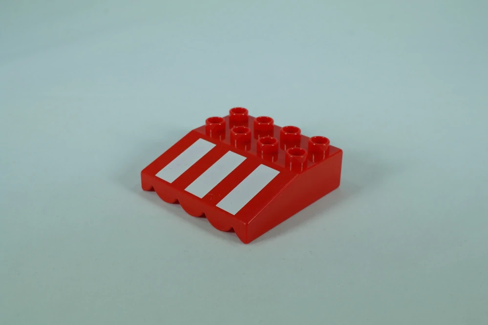 LEGO® DUPLO® střecha, markýza 4x4-33° šikmá, s 3 pruhy