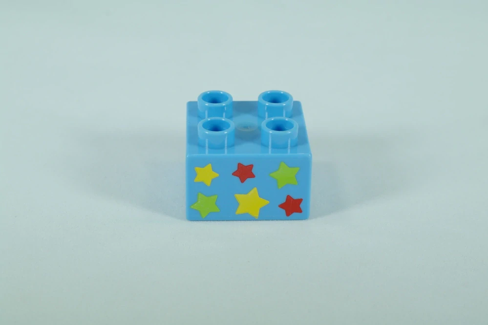 LEGO® DUPLO® cihla 2x2 se vzorem 6 hvězd