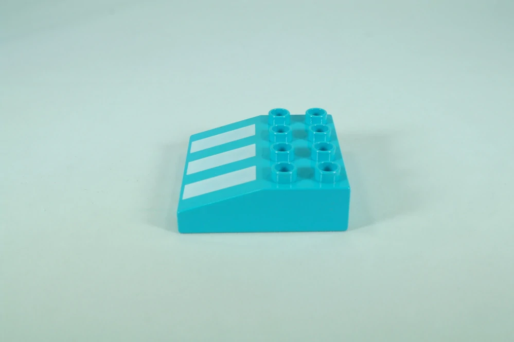LEGO® DUPLO® střecha, markýza 4x4-33° šikmá,  s 3 pruhy