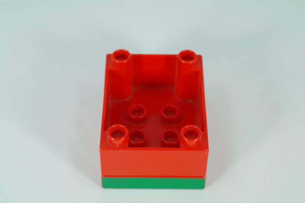 LEGO® DUPLO® základna vlakové kabiny - červená
