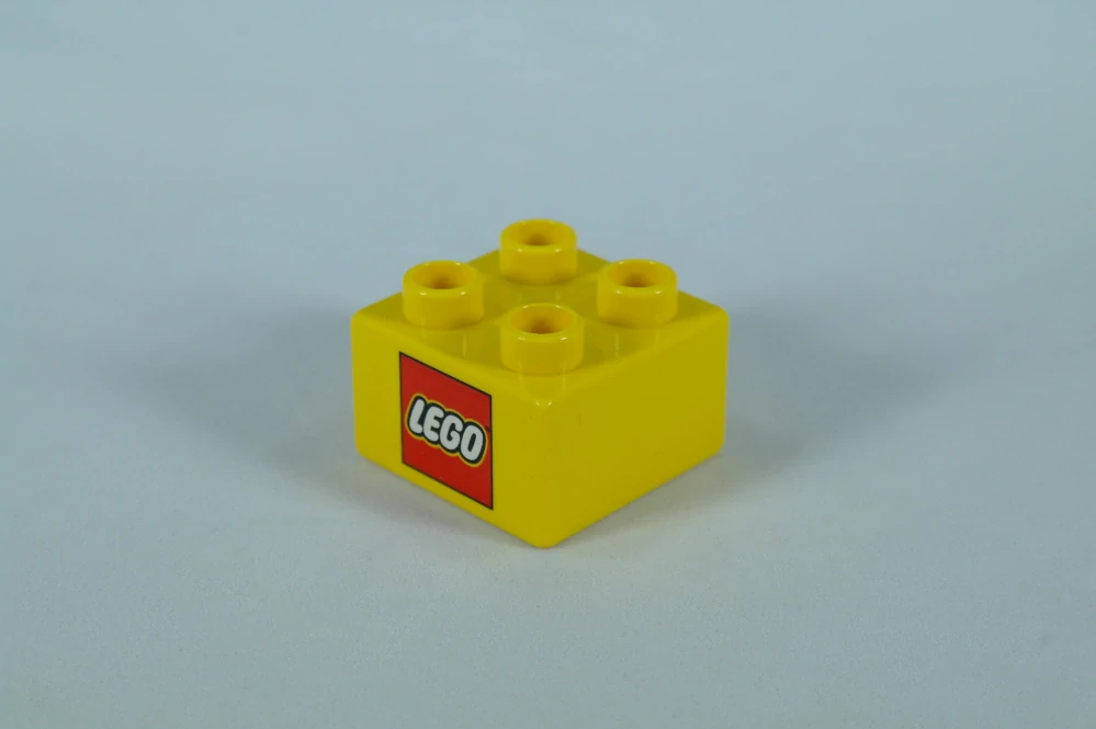 LEGO® DUPLO® cihla 2x2 s logem LEGO®