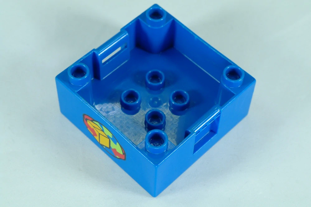 LEGO® DUPLO® kontejnerový box 4x4 se vzorem globu, přepravce