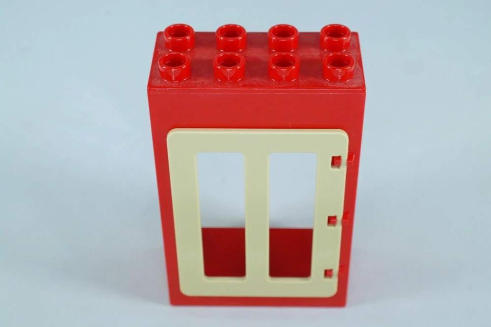 LEGO® DUPLO® okno, dveře. Dveřní/okenní rám 2x4x5 červený + tan okenice