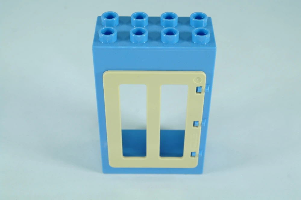 LEGO® DUPLO® okno, dveře. Dveřní/okenní rám 2x4x5 středně modrý, tan okenice.
