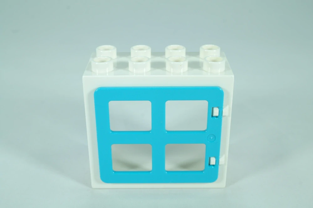 LEGO® DUPLO® okno, dveře. Dveřní/okenní rám 2x4x3 bílý + stř.azurová okenice