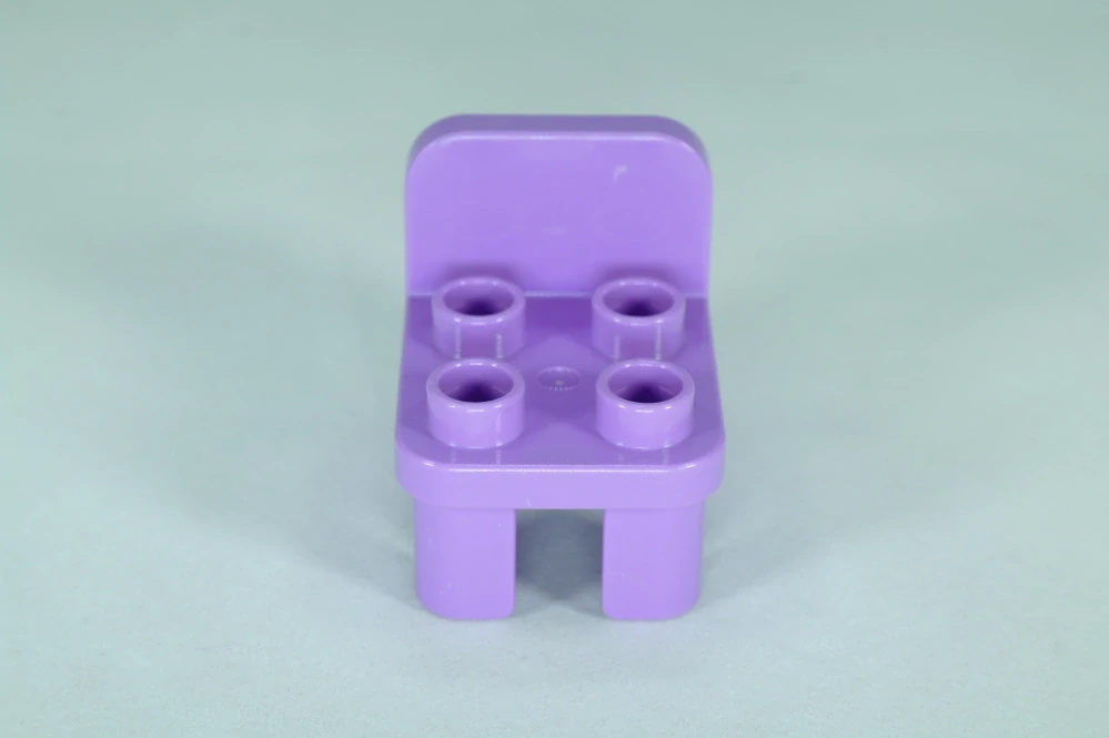 LEGO® DUPLO® židle, zaoblené opěradlo - středně levandulová