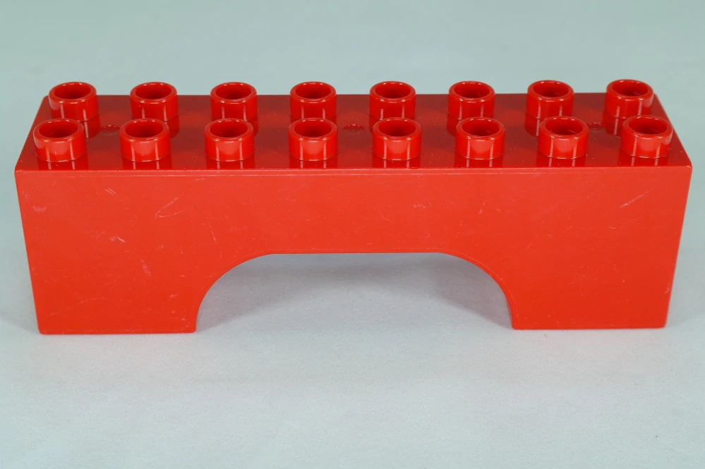 LEGO® DUPLO® cihla 2x8x2 oblouk - červená