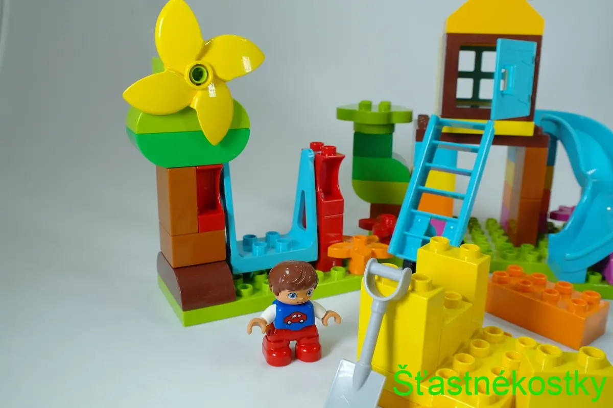 LEGO® DUPLO® 10864 Velký box s kostkami na hřiště