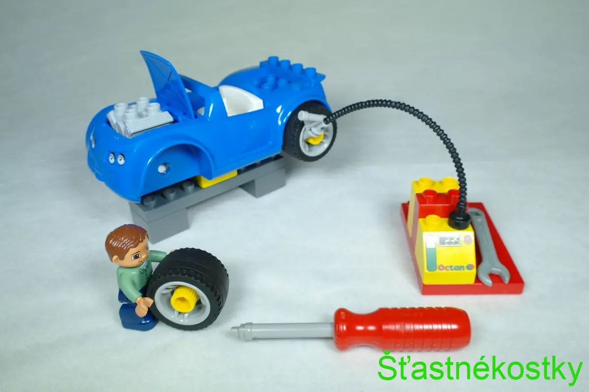 LEGO® DUPLO® 5640 Benzínová stanice
