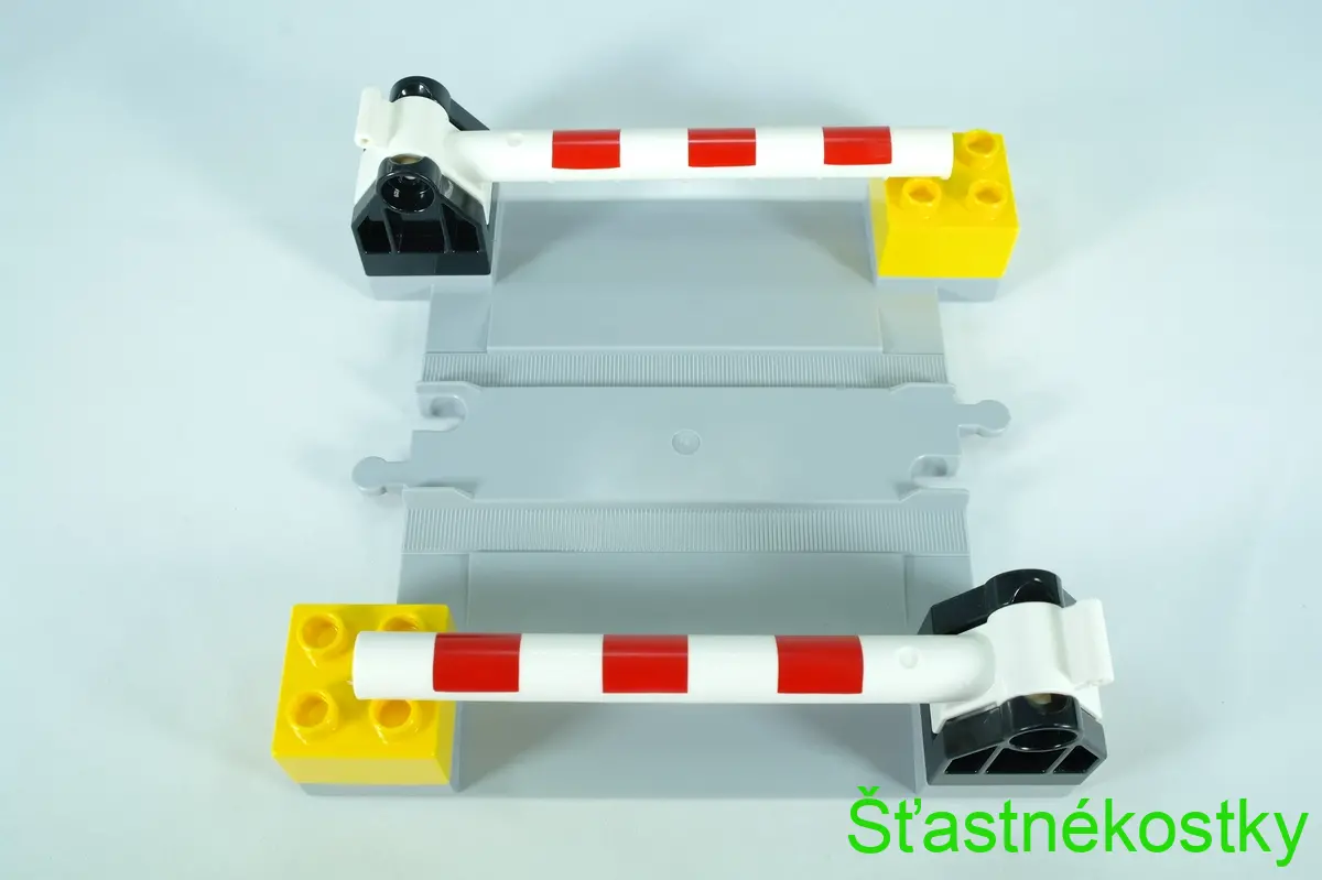 LEGO® DUPLO® přejezd se závorami