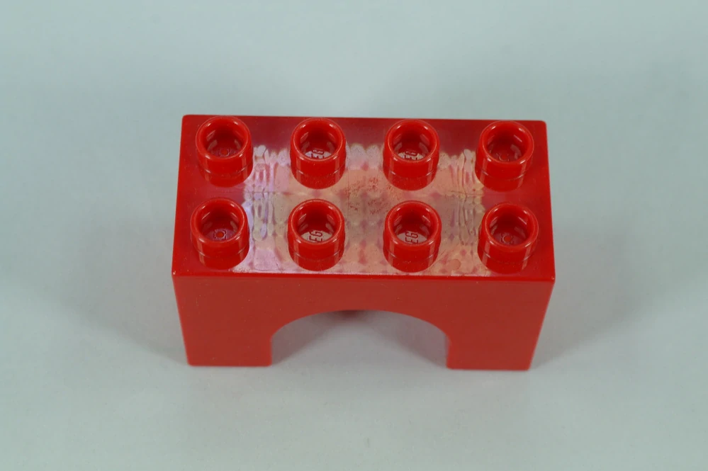 LEGO® DUPLO® kostka/cihla 2x4x2 oblouk - červená