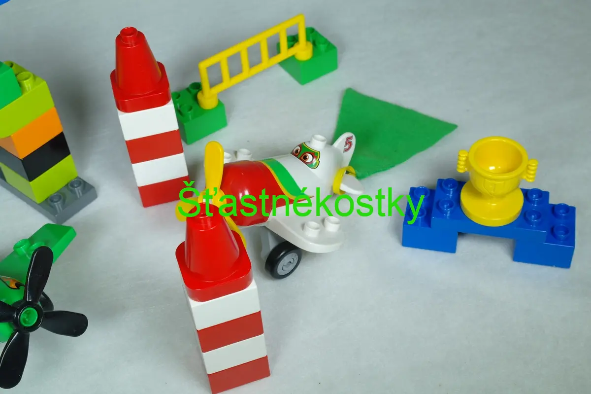 LEGO® DUPLO® 10510 Ripslingerův letecký závod