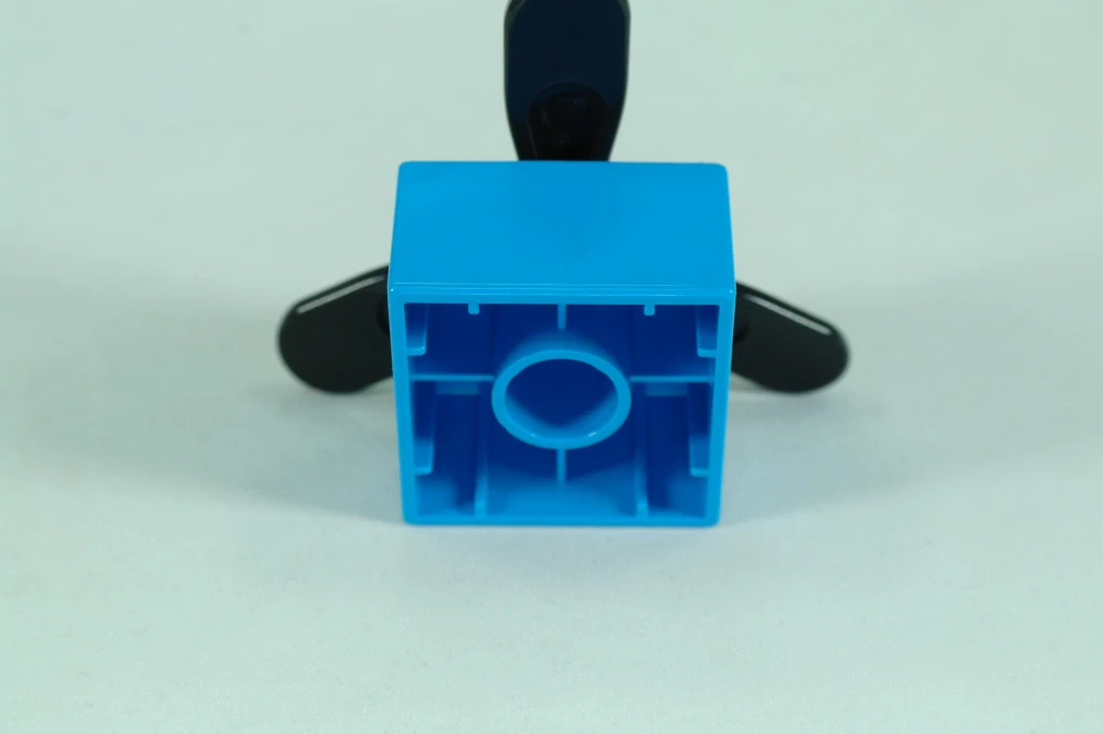LEGO® DUPLO® kostka/cihla 2x2 s čepem a vrtulí