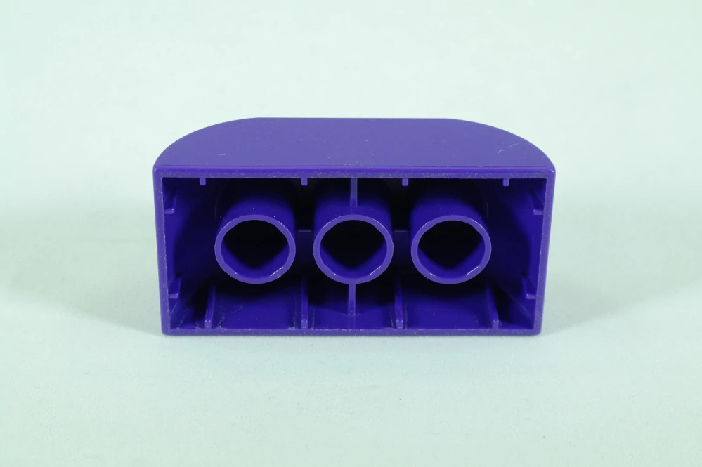 LEGO® DUPLO® cihla 2x4 sklon zakřivený dvojitý - tmavě fialová