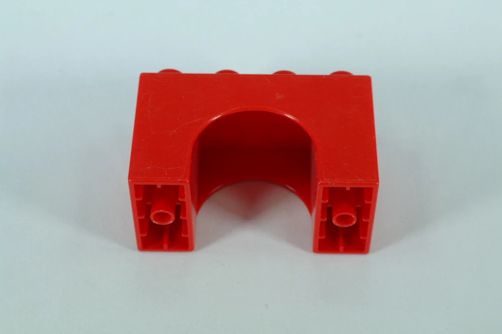 LEGO® DUPLO® kostka/cihla 2x4x2 oblouk - červená