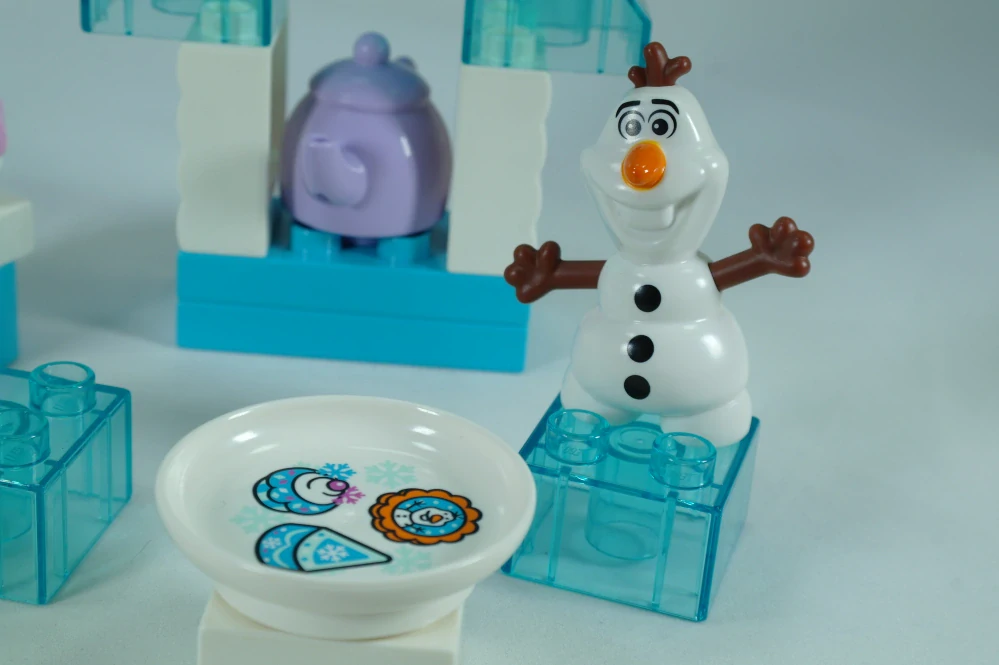 LEGO® DUPLO® 10920 Čajový dýchánek Elsy a Olafa