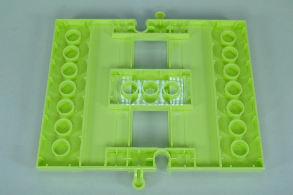 LEGO® DUPLO® kolej rovná s deskami 2x8
