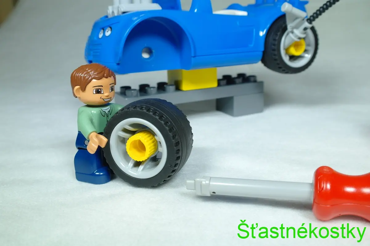 LEGO® DUPLO® 5640 Benzínová stanice