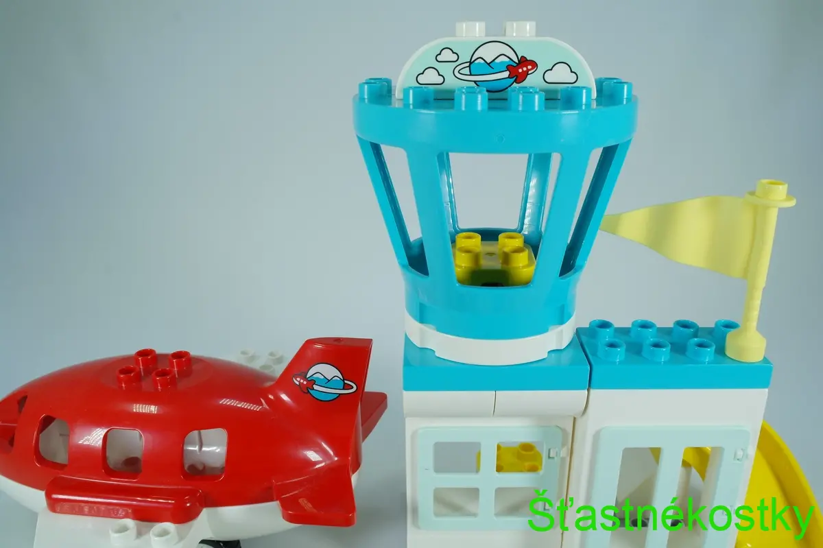 LEGO® DUPLO® 10961 Letadlo a letiště