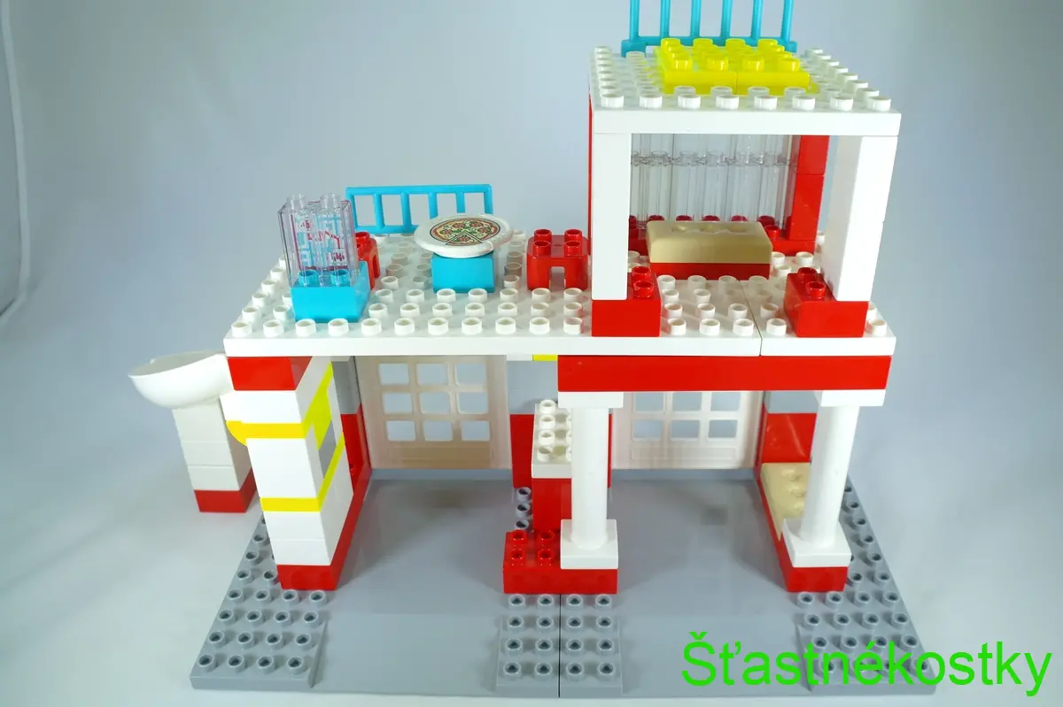LEGO® DUPLO® 10970 Hasičská stanice a vrtulník
