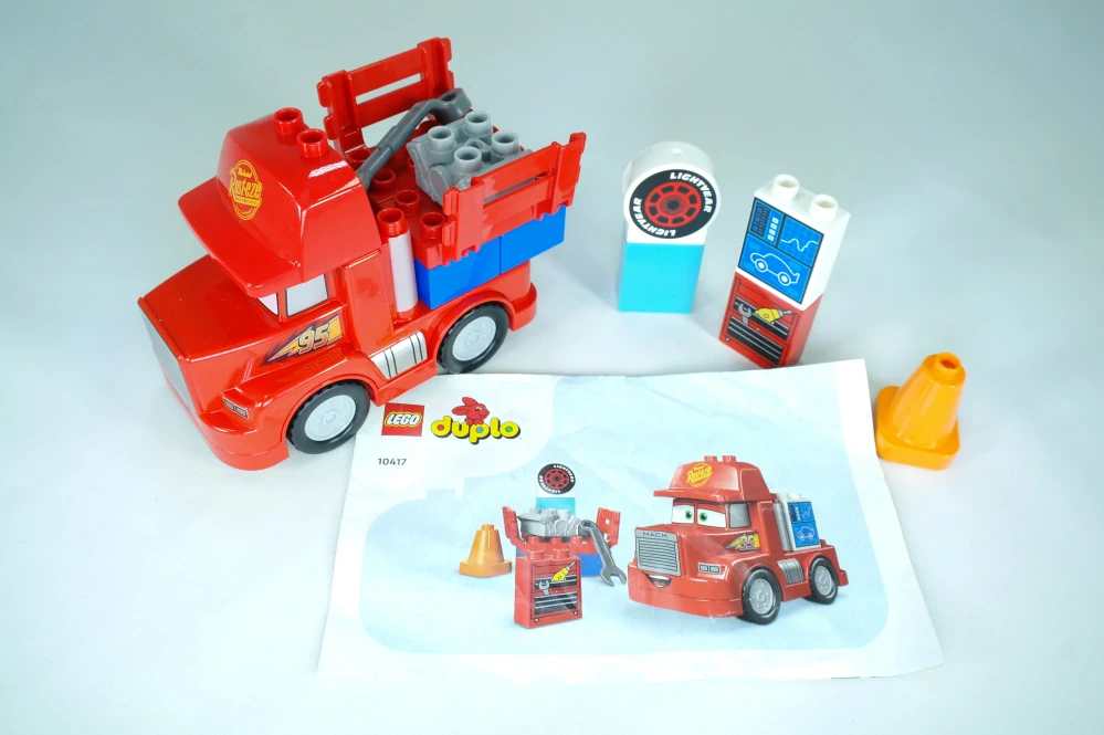 LEGO® DUPLO® 10417 Mack na závodech