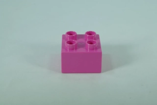 LEGO® DUPLO® kostka/cihla 2x2 - tmavě růžová