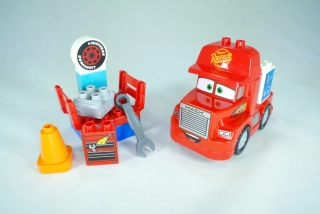 LEGO® DUPLO® 10417 Mack na závodech