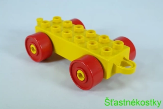 LEGO® DUPLO® základ vozu 2x6 žlutý s červenými koly a uzavřeným koncem závěsu
